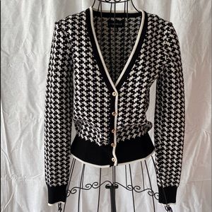 My Michelle black and white sweater